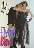 Flying Blind (1992-1993) Escenas Nudistas