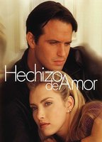 Hechizo de amor (2000) Escenas Nudistas