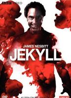 Jekyll escenas nudistas