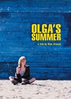 Olga's Summer escenas nudistas