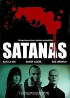Satanás (2007) Escenas Nudistas