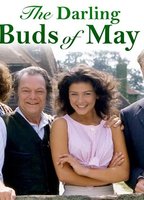 The Darling Buds of May (1991-1993) Escenas Nudistas
