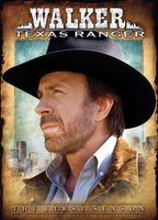 Walker, Texas Ranger 1993 - 2001 película escenas de desnudos