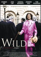 Wilde (1998) Escenas Nudistas