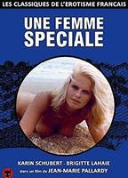 A Very Special Woman (1979) Escenas Nudistas