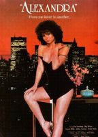 Alexandra 1983 película escenas de desnudos