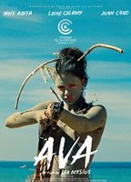 Ava (2017) Escenas Nudistas
