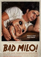 Bad Milo! escenas nudistas