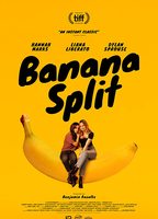 Banana Split (I) (2018) Escenas Nudistas