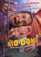 Bio-Dome (1996) Escenas Nudistas