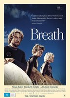 Breath (2017) Escenas Nudistas
