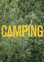 Camping (2018) Escenas Nudistas