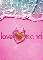Celebrity Love Island (2005-2006) Escenas Nudistas