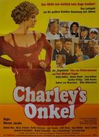 Charley's Onkel (1969) Escenas Nudistas