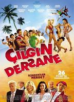 Çılgın Dersane (2007) Escenas Nudistas