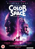 Color Out of Space 2019 película escenas de desnudos