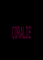 Coralie (2015) Escenas Nudistas