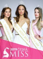 Czech Miss (2019) (2019) Escenas Nudistas