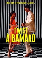 Dancing the Twist in Bamako 2021 película escenas de desnudos