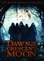 Dawn of the Crescent Moon 2014 película escenas de desnudos