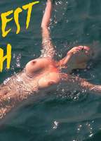 Deadliest Chatch escenas nudistas