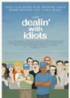 Dealin With Idiots (2013) Escenas Nudistas