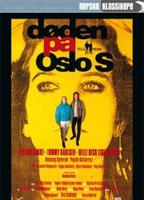Døden på Oslo S  (1990) Escenas Nudistas