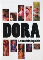 Dora... La Frénésie du Plaisir (1976) Escenas Nudistas