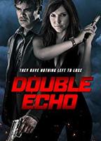 Double Echo (2017) Escenas Nudistas