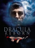 Dracula : Reborn 2012 película escenas de desnudos