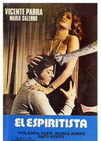 El espiritista (1977) Escenas Nudistas
