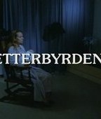 Etterbyrden (1984) Escenas Nudistas