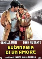 Eutanasia di un amore (1978) Escenas Nudistas