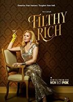Filthy Rich (2020-presente) Escenas Nudistas