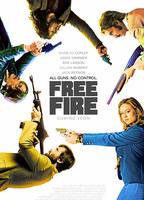 Free Fire 2016 película escenas de desnudos