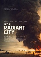 In the Radiant City (2016) Escenas Nudistas
