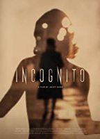 Incognito (2020) Escenas Nudistas