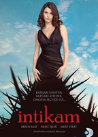 Intikam (2013-2014) Escenas Nudistas