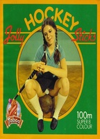 Jolly Hockey Sticks 1974 película escenas de desnudos