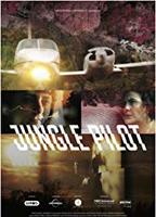 Jungle Pilot 2019 película escenas de desnudos