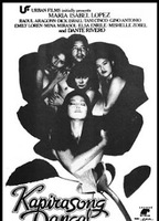 Kapirasong dangal (1986) Escenas Nudistas