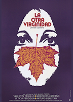 La otra virginidad (1975) Escenas Nudistas