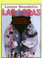 Las lobas (1986) Escenas Nudistas