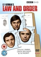Law and Order (1978) Escenas Nudistas
