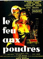 Le feu aux poudres 1957 película escenas de desnudos