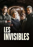 Les Invisibles (2021-presente) Escenas Nudistas