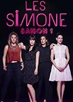 Les Simone (2016-2018) Escenas Nudistas