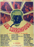 Los corrompidos (1971) Escenas Nudistas