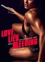 Love Lies Bleeding (II) (2024) Escenas Nudistas