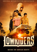 Lowriders (2017) Escenas Nudistas